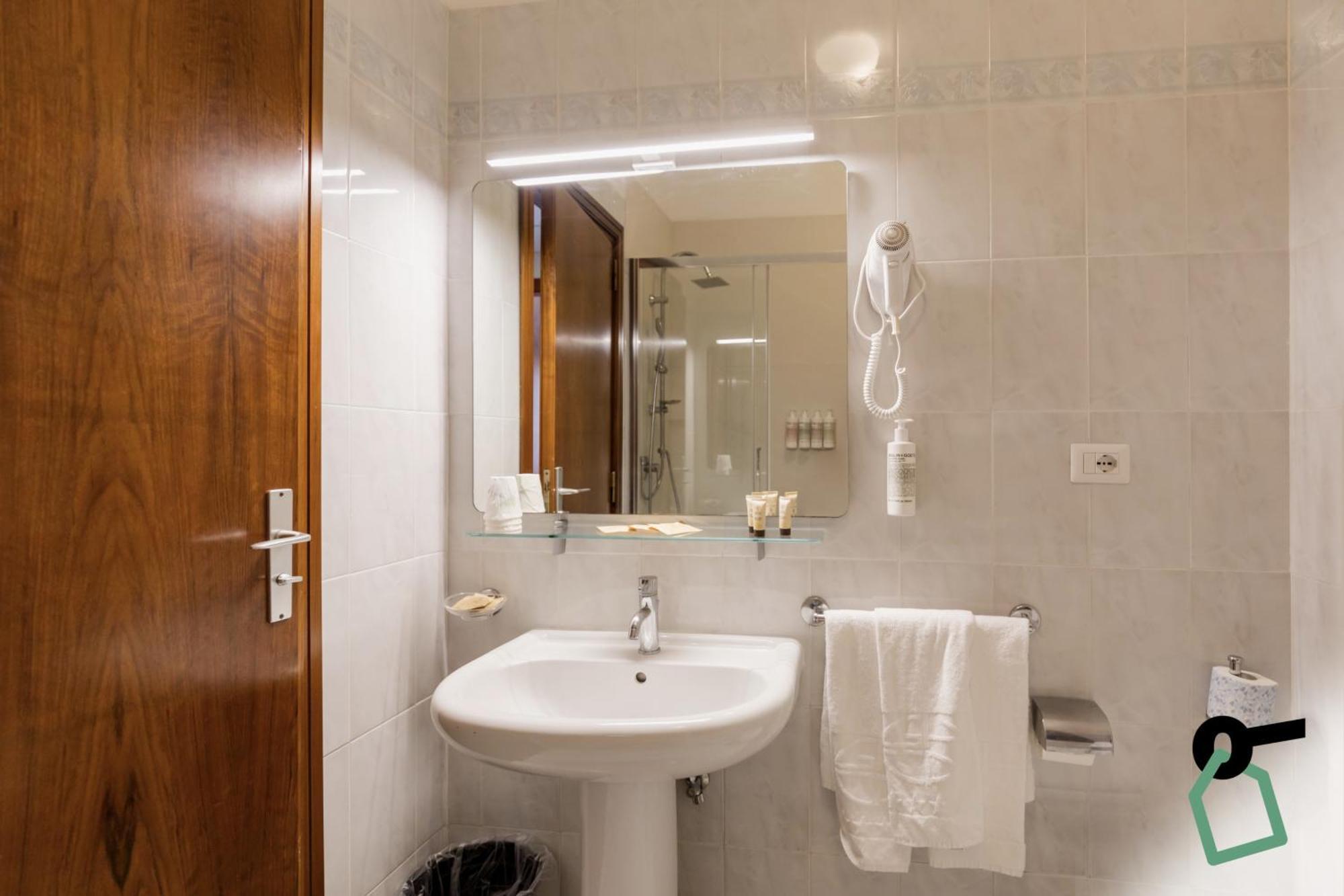 Hotiday Room Collection - Sorrent Exterior foto