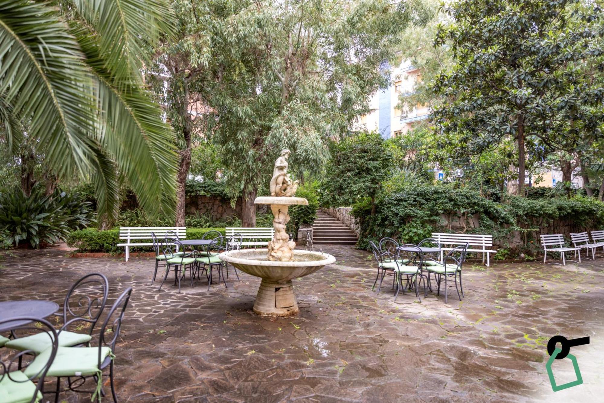Hotiday Room Collection - Sorrent Exterior foto